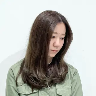 ロング カラー GRAZIE due所属・波巻き・ツイスパ /篠谷祐輝のヘアスタイル