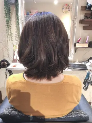 ショート カラー 美容歴18年以上🌈 山口のヘアスタイル