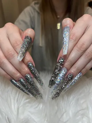 ネイル Noiranail_ studioのネイルデザイン