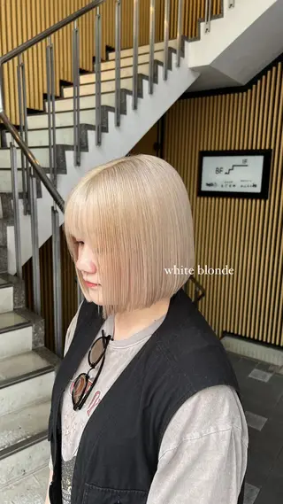 ショート カラー 🩷  ayaka ハイトーン 🩷のヘアスタイル