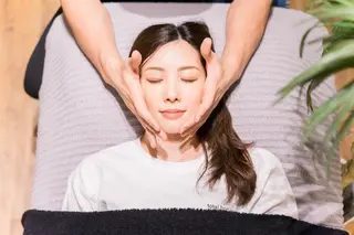 小顔矯正/姿勢矯正 美容整体師 野口杏太のエステ・リラクイメージ