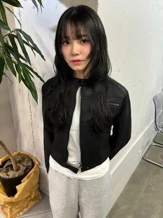 ロング 似合わせレイヤーカ ット ʚɞ riiのヘアスタイル