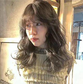 セミロング カラー パーマ ヘアアレンジ キッズ デザインパーマ ハイライトIkumiのヘアスタイル