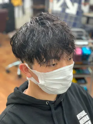 ショート パーマ メンズ クセを最大限に活かす メンズパーマ奈良大祐のヘアスタイル