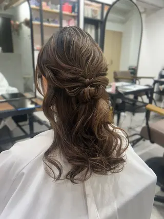 ヘアアレンジ 土田 愛友のヘアスタイル