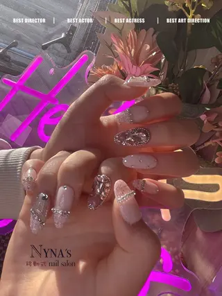 ネイル 長さ出し専門 nynaのネイルデザイン