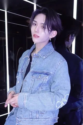 メンズ REDEALSHIBUYA所属・はるゆき/モテ髪 ハイレイヤー/艶髪のヘアスタイル