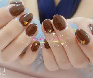 ネイル ネイルサロン エクラ 🌹【スカルプ専門】のネイルデザイン