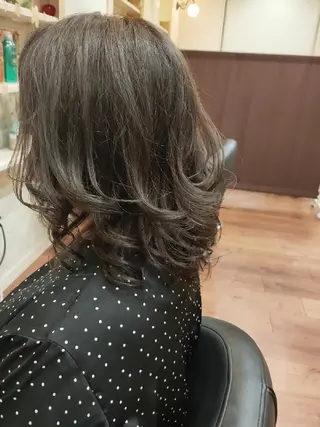 ミディアム R hair🧡 伊藤美和🤎のヘアスタイル