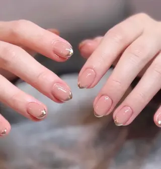 ネイル le'a-レア-【ア イ×ネイル×眉】のネイルデザイン