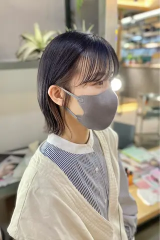 ミディアム カラー 菊地 紗矢のヘアスタイル