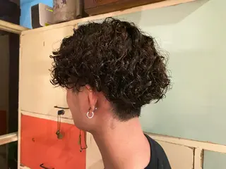 ショート パーマ メンズ ビーハイブデラックス所属・メンズパーマ ニュアンスパーマ田上のヘアスタイル