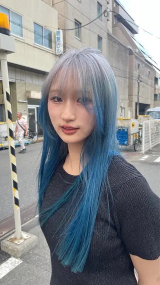 ロング カラー TETE所属・chloe 【クロエ】のヘアスタイル