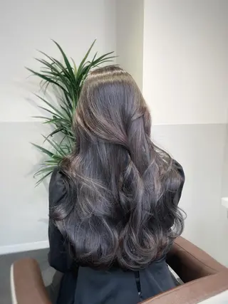 ロング カラー SALOWIN east店6F所属・TAKUMI 【美髪特化】のヘアスタイル