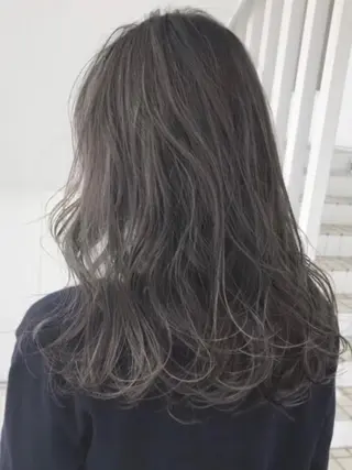 ロング 江坂エリア最安値◎ ブリーチ*土田のヘアスタイル