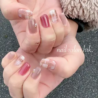 ネイル Nail Salon hrk.のネイルデザイン