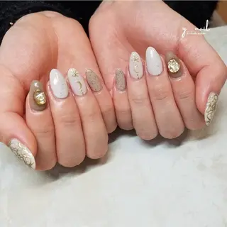 ネイル y ___nailのネイルデザイン