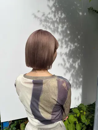 ショート REINA☁️透明感 カラー/ぷつっと♡のヘアスタイル