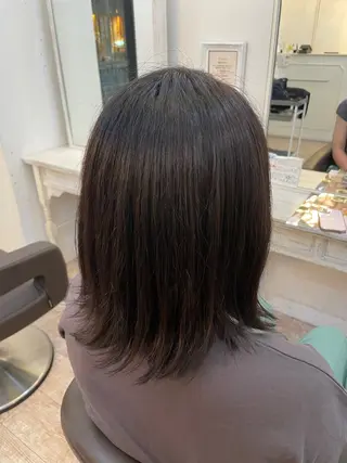 ミディアム 💚ALoha いおり💚のヘアスタイル