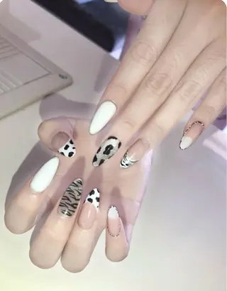 ネイル Lily nails studio所属・Lily nails studioのネイルデザイン