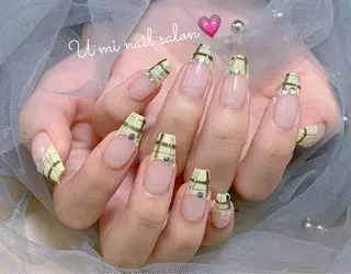 ネイル U·Mi nail salon所属・U·Mi 上野御徒町容のネイルデザイン