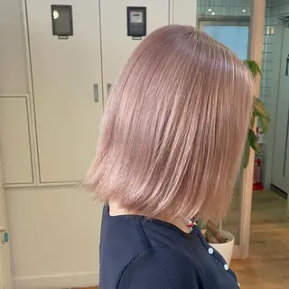 ミディアム 🇰🇷ハイトーン× 韓国レイヤー레이어드のヘアスタイル