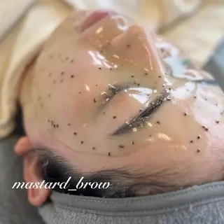 MASTARD SPA所属・MASTARD BROWの眉毛・アイブロウイメージ