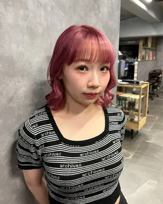 ミディアム 色落ち可愛い艶ハイト ーン🧊AZUKIのヘアスタイル