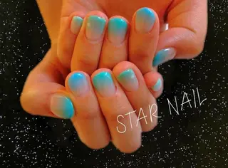 ネイル STAR NAIL所属・STAR NAILのネイルデザイン