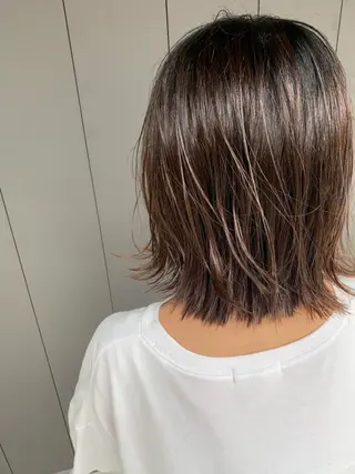 ミディアム toki所属・SHU NTAのヘアスタイル