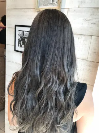 ロング カラー 🌈安藤愛/透明感 艶カラー🫧ROWのヘアスタイル