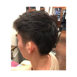 メンズ まちだ ひとみのヘアスタイル