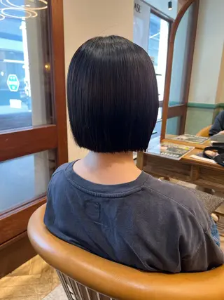 ショート 韓国風🇰🇷顔周り レイヤーカット羽田航のヘアスタイル