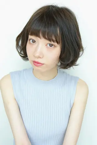 ミディアム リゾートサロン アクアのヘアスタイル