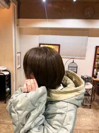 ショート カラー 松原 樹里のヘアスタイル