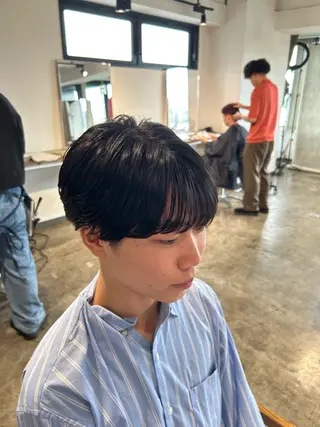 ショート パーマ メンズ become men's hair 名駅店所属・名駅/フェザーパーマ 韓国ヘア/森岡のヘアスタイル