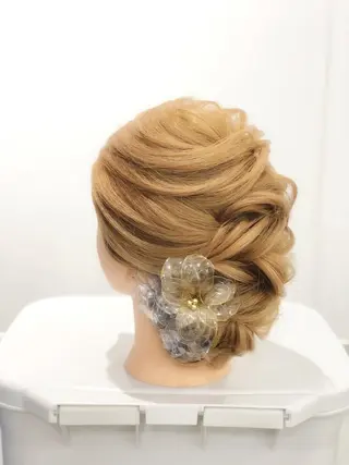 ヘアアレンジ laera 佐藤のヘアスタイル