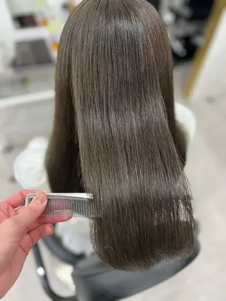 セミロング カラー 🫧ぷる艶カラー🫧 Yuubi🦩のヘアスタイル