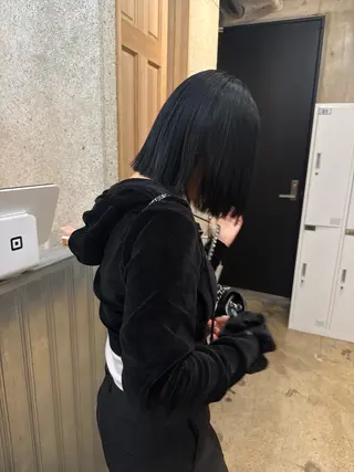 ショート カラー KAAI ㅤのヘアスタイル