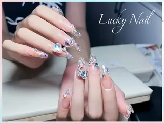 ネイル Lucky Nail Studioのネイルデザイン