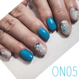 ネイル 園 寛子 （ネイリスト）のネイルデザイン