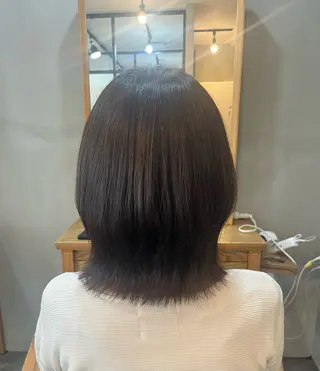 ミディアム 栗本 陽香/顔周りレ イヤー/透明感カラーのヘアスタイル