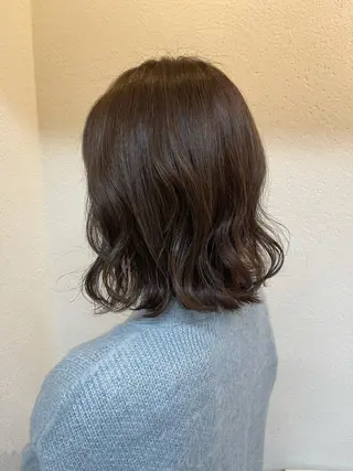 カラー PUUR所属・🍒鈴木 エミリ🍒のヘアスタイル