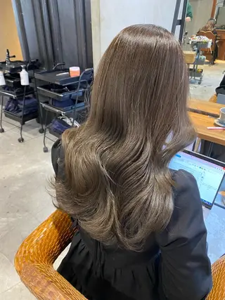 ロング 韓国レイヤー/透明感 カラー🦋mioのヘアスタイル