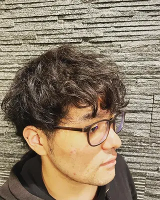 パーマ ヒロ銀座所属・稲田 海斗のヘアスタイル