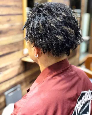 ショート パーマ ツイスパ/Wカラー ✨RYUのヘアスタイル