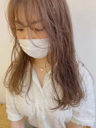 ロング パーマ 顔周りレイヤー/韓国 ブリーチminamiのヘアスタイル
