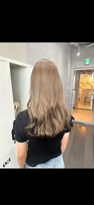 ロング カラー CS made by SHACHU 栄所属・山田 瑛司のヘアスタイル