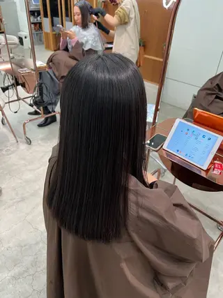 セミロング ケアブリーチ/ ハイトーン/牧野のヘアスタイル