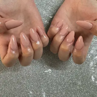 ネイル VIERU 🌈🎀💖のネイルデザイン